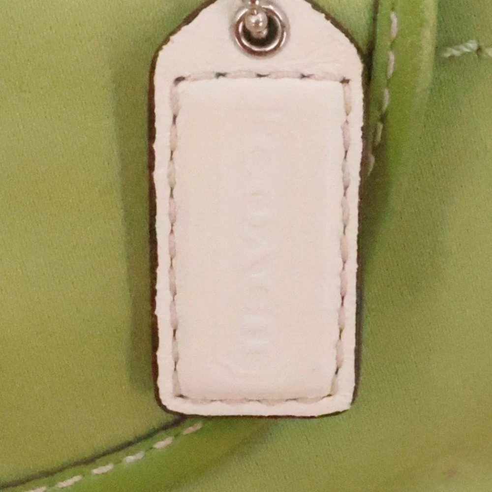 Vintage Y2K Coach Soho Buckle Satchel Bag Celery Green Canvas White Leather 1881